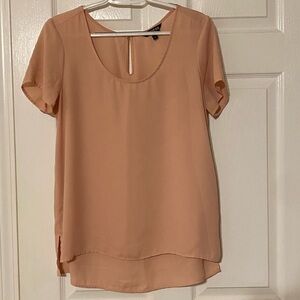 Express Soft Peach Blouse with Short Sleeves